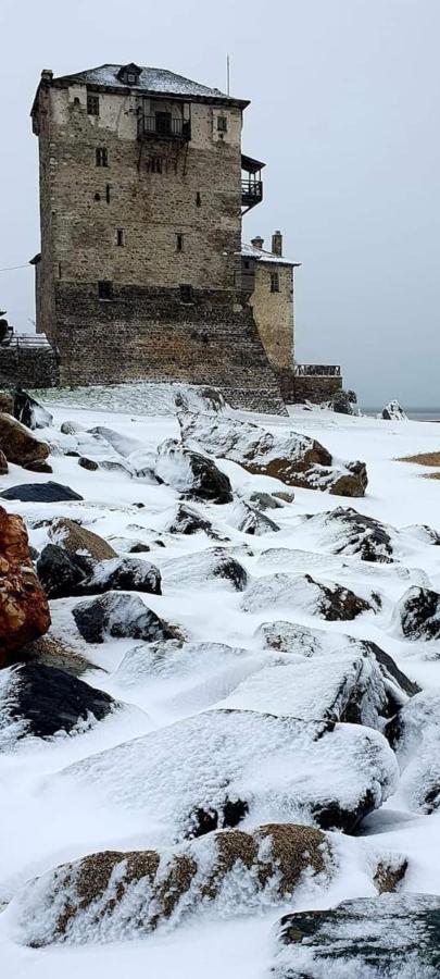 Ξενώνας Φωτεινη Ouranoupoli Bagian luar foto