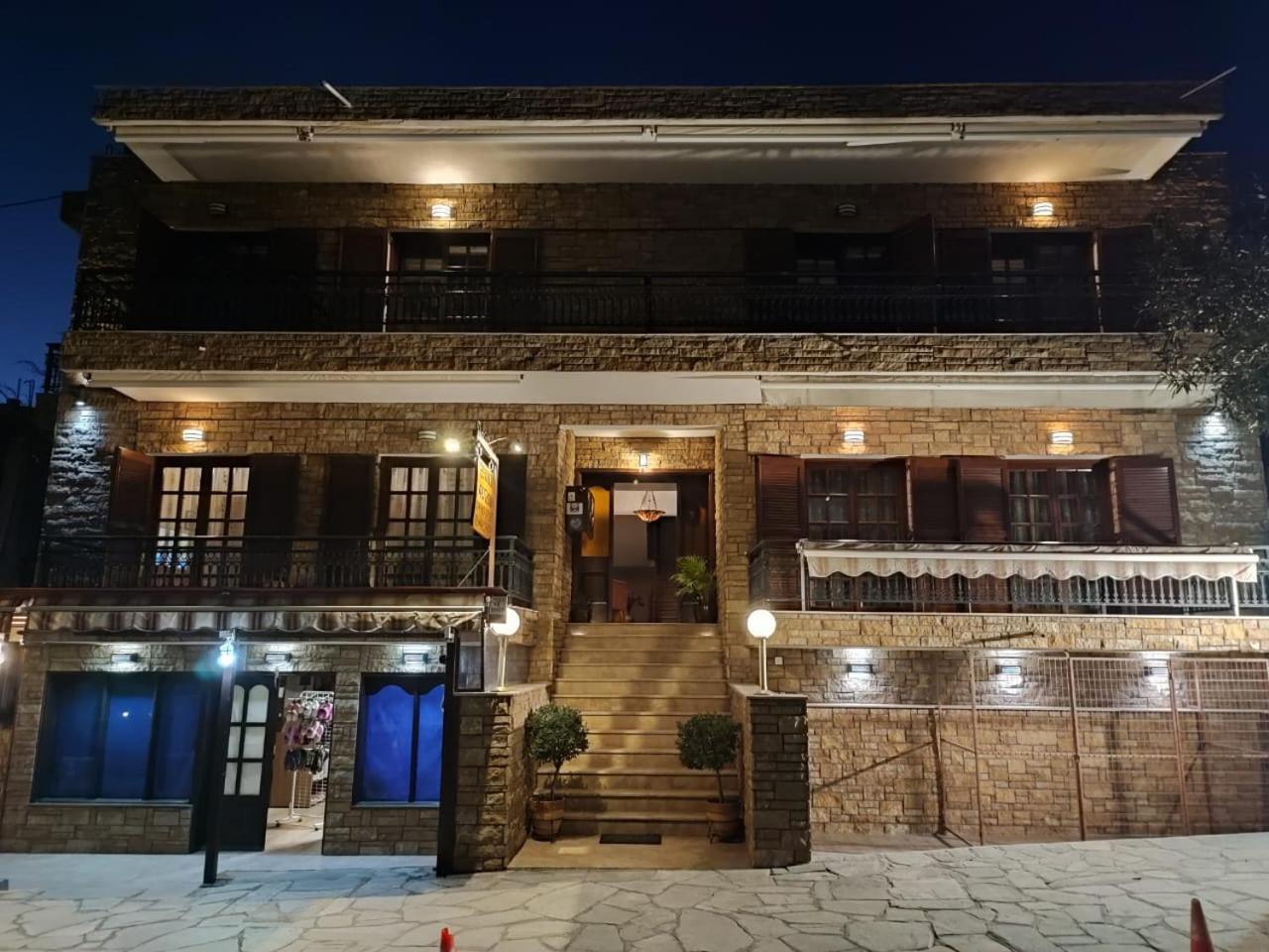 Ξενώνας Φωτεινη Ouranoupoli Bagian luar foto